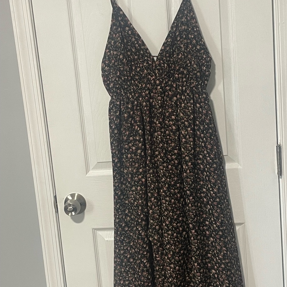 Promesa Black and White Spaghetti Strap Maxi Dress